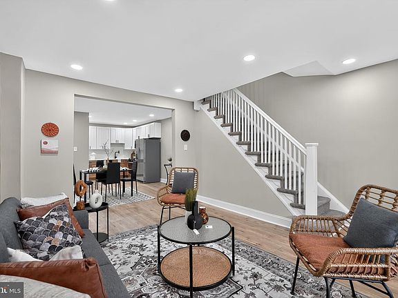 4th image of 5428 Pentridge St