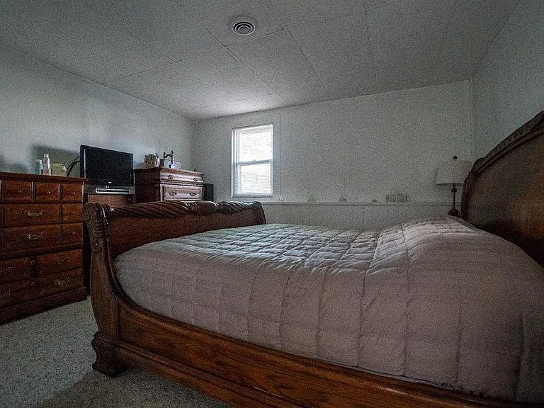 1802 Evans Ave #B — Photo 6