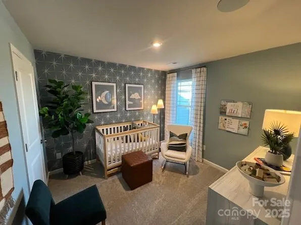 264 Laura Elizabeth Ln, Clover, SC 29710