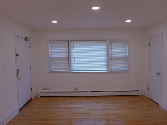 2nd image of 1214 Marengo Ave #1