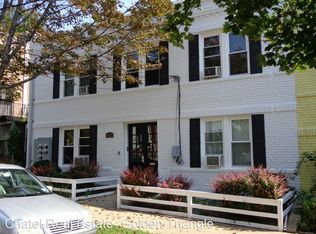 1923 35th Pl NW APT 4, Washington, DC 20007