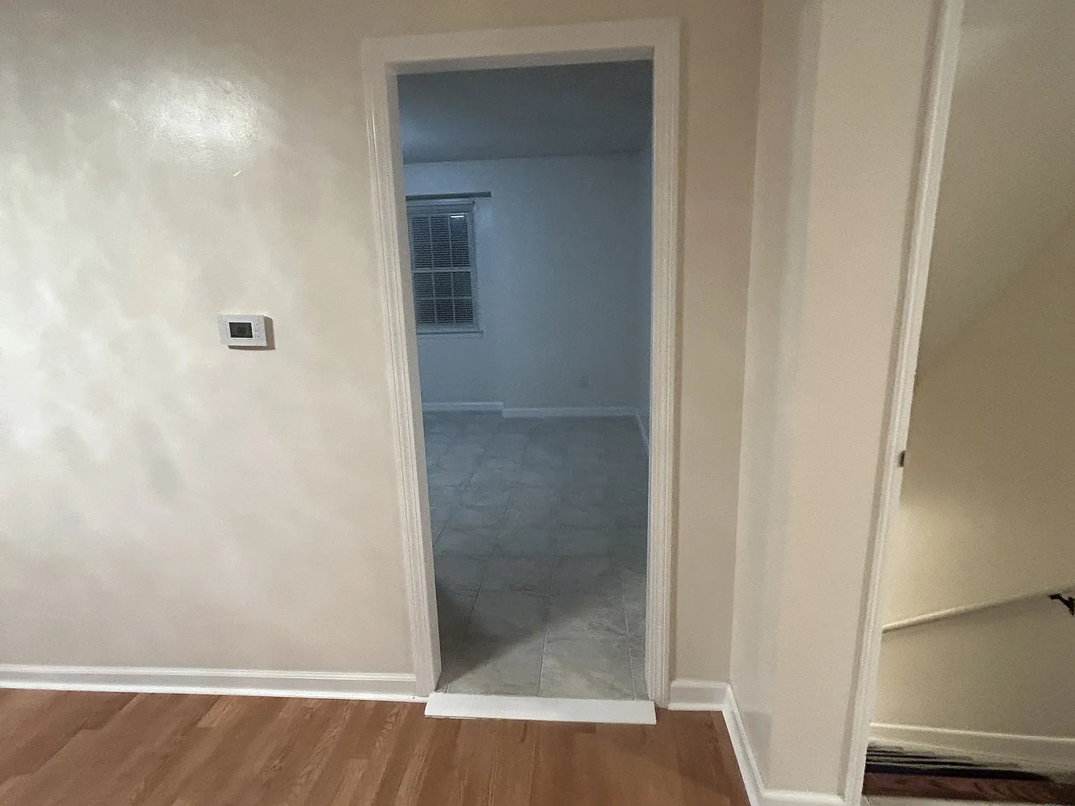 2 bed, 1985 sqft, $1,995 — Photo 2