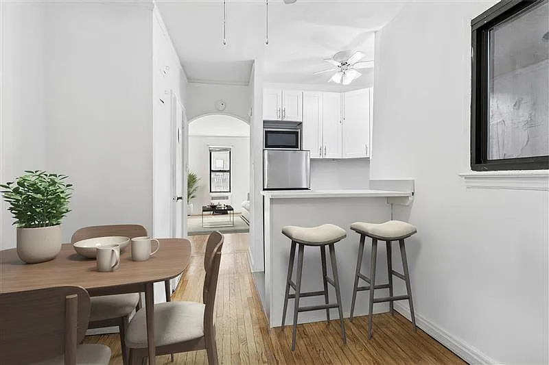 343 East 51st Street — Photo 4
