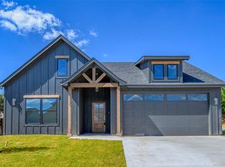 4930 Dry Creek Rd, Sherman, TX 75092