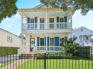 2722 Upperline St, New Orleans, LA 70115