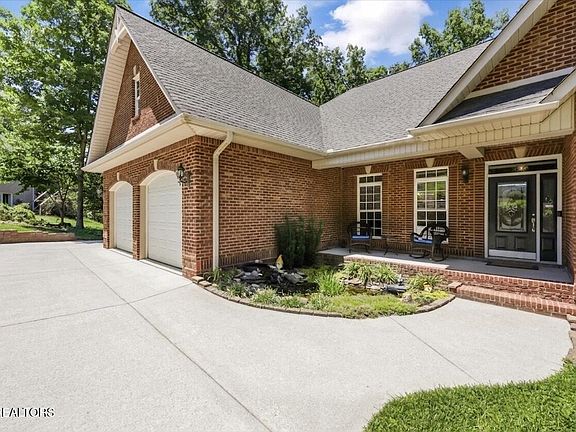 5th image of 103 Winchester Cir