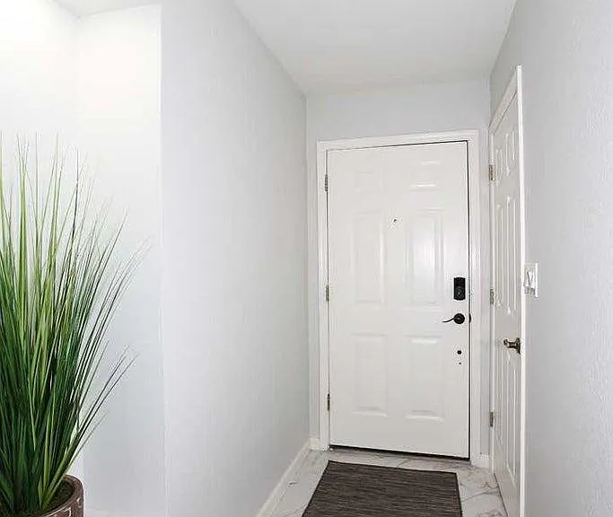 10080 E Mountainview Lake Dr #330 — Photo 2