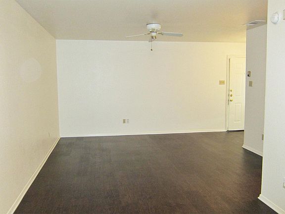 3rd image of 8105 Julie Ave