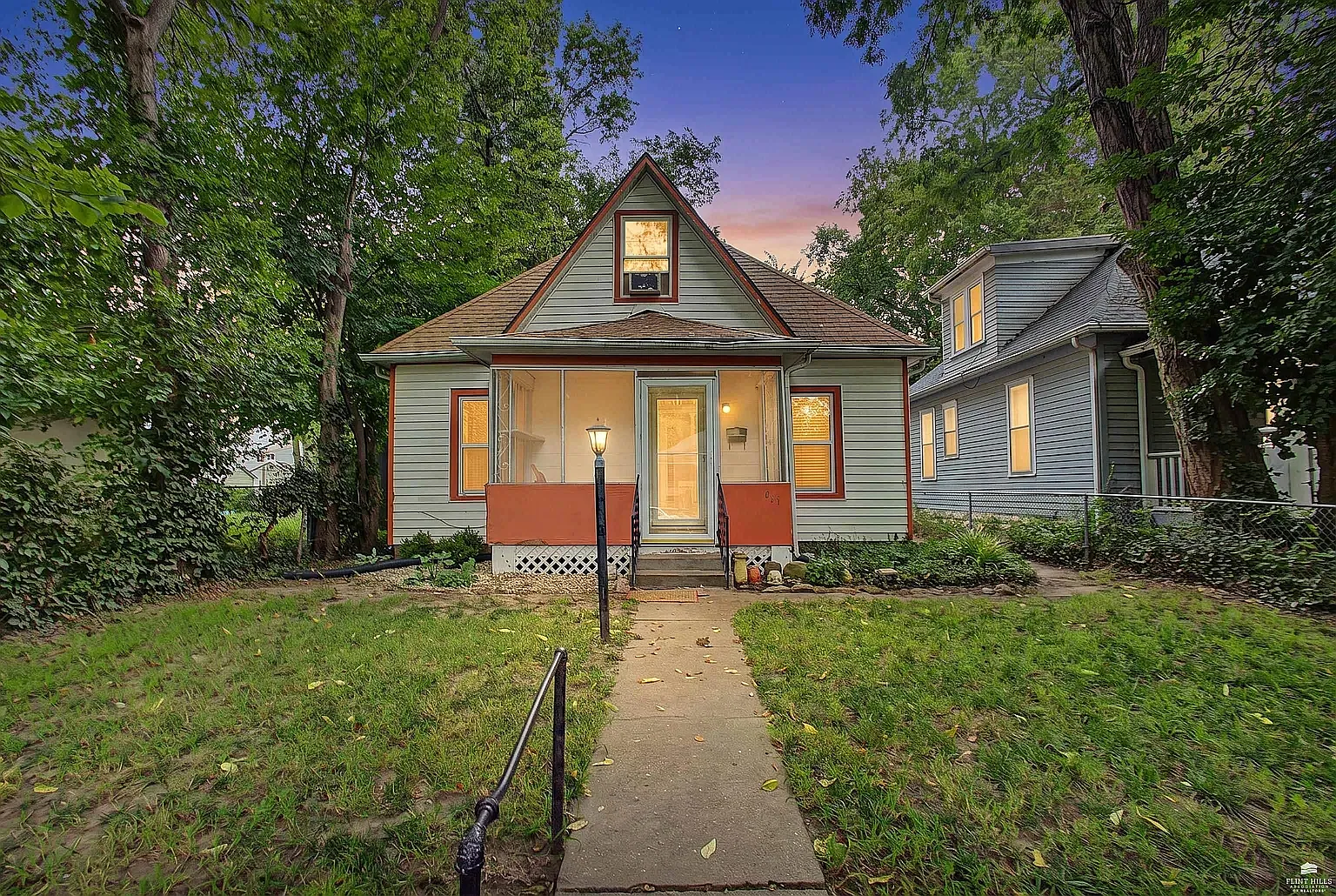 3 bed, 1292 sqft, $1,400 — Photo 1