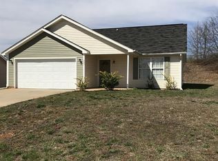 823 Damson Plum Ct, Spartanburg, SC 29301