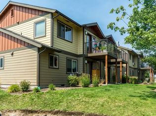 950 SW Madison St #8237, Madras, OR 97741