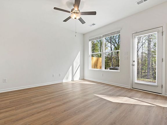 4th image of 212 Wiltshire Mill Dr