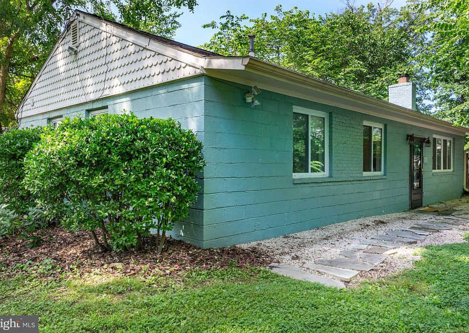 1st image of 7938 Bolling Dr