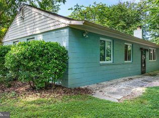 7938 Bolling Dr, Alexandria, VA 22308