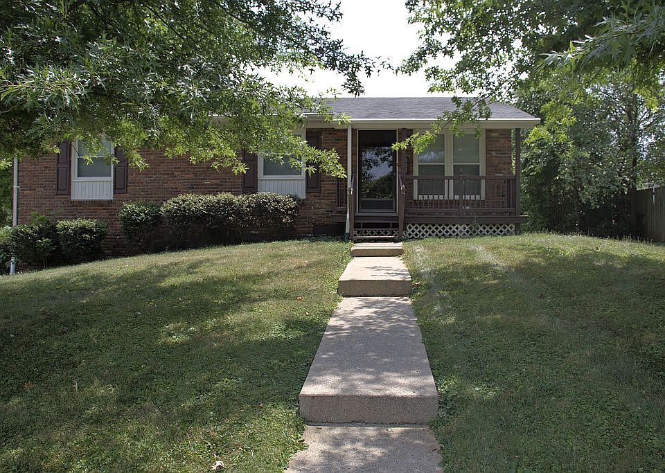 1st image of 301 Arbolado Dr
