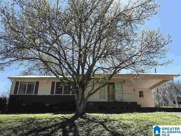 908 Maxanna Dr, Anniston, AL 36206