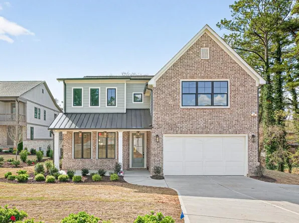 3275 Hilltop Cir, Marietta, GA 30066