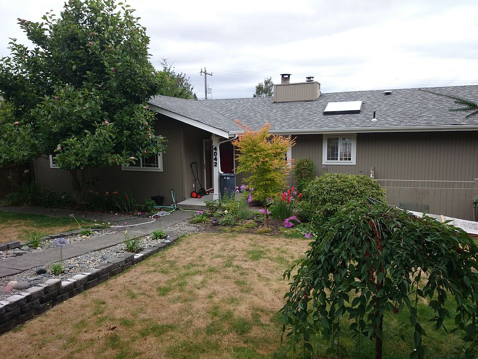 2nd image of 4042 48th Ave SW