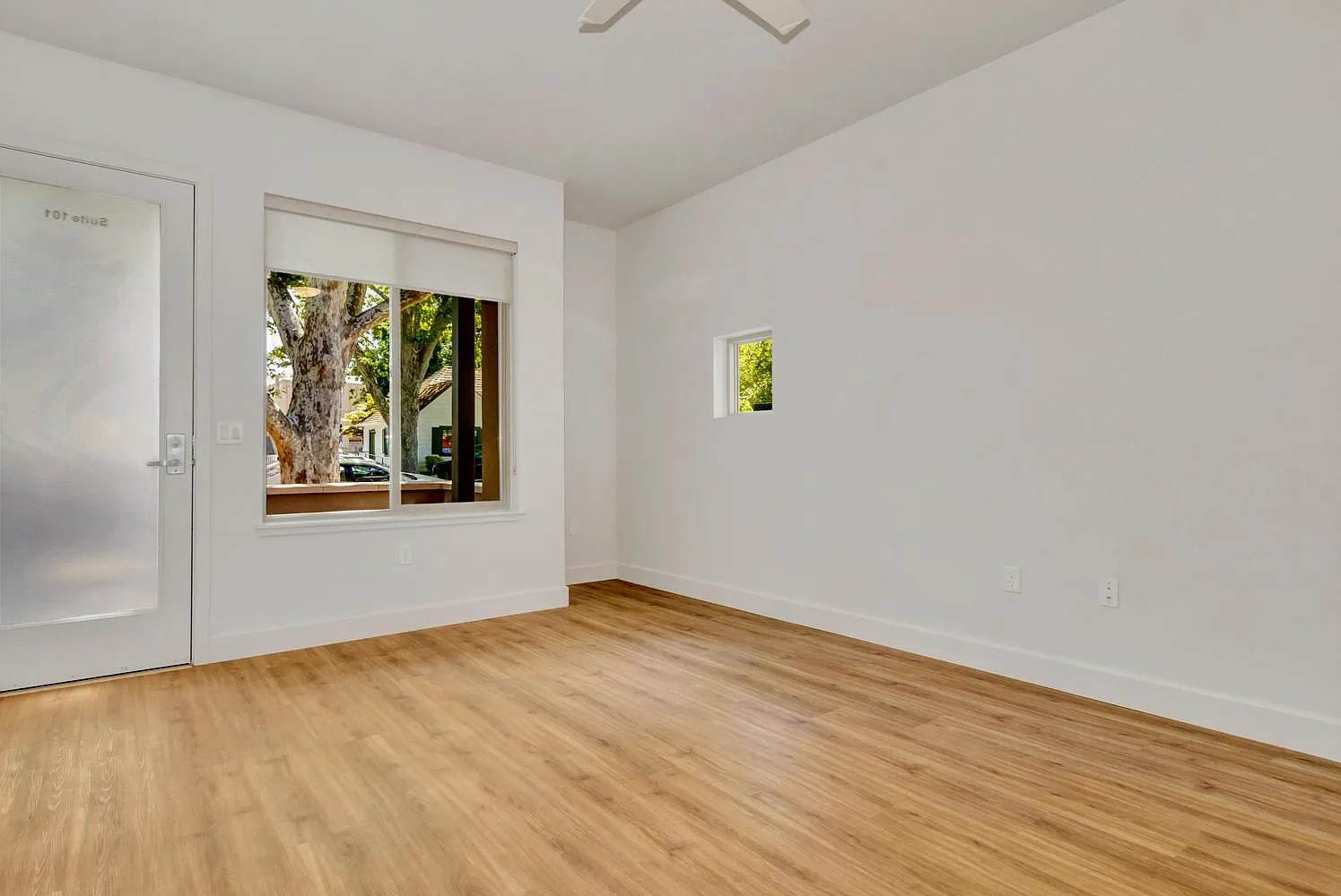 2 bed, 979 sqft, $2,800 — Photo 4