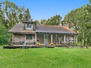 14N466 Factly Rd, Sycamore, IL 60178