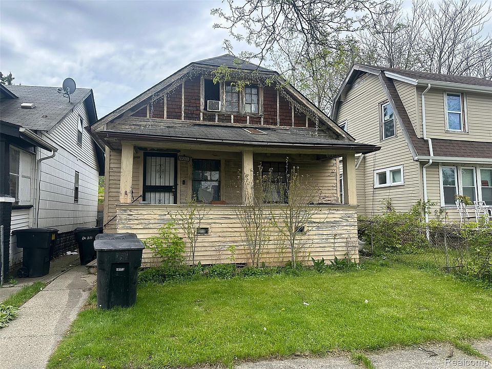 1st image of 19397 Andover St