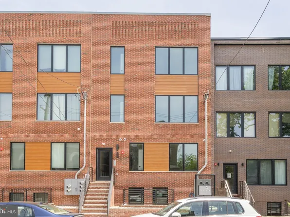 435 N 35th St #A, Philadelphia, PA 19104