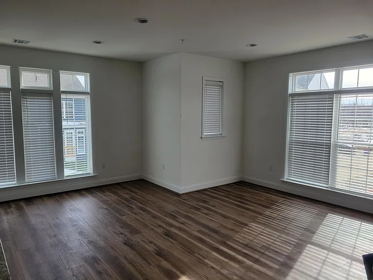 3118 Detweiler Ln — Photo 38
