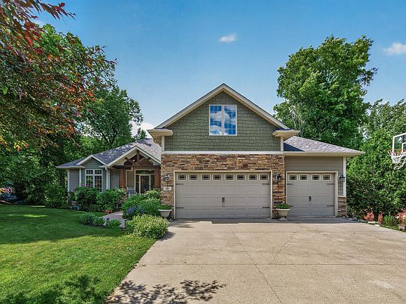 2nd image of 406 Rambling Creek Cir SE