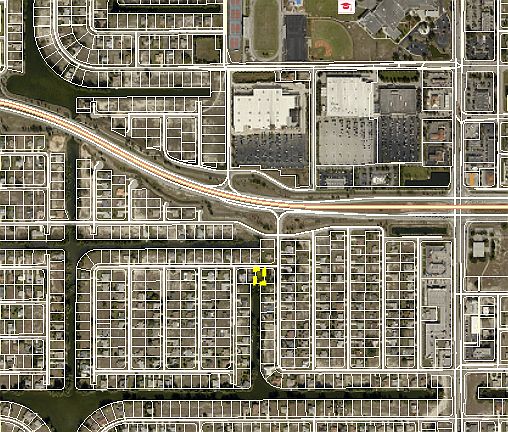 3rd image of 220 SW 26th Ter