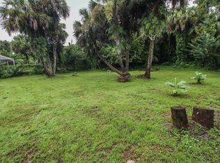 331 14th Ave NW, Naples, FL 34120