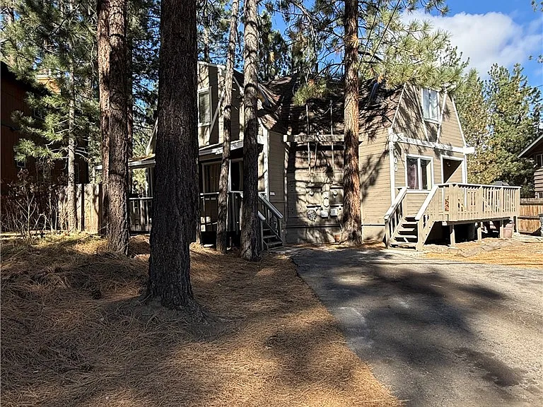 600 Summit Blvd #A — Photo 1