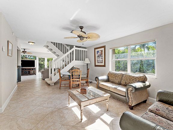 3rd image of 491 NEPTUNE Road