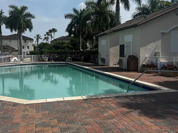 2nd image of 11403 NW 89th St APT 207