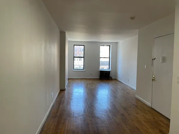 766 9th Ave APT 5S, New York, NY 10019