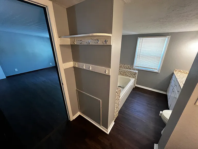 620 Paris Ave — Photo 26