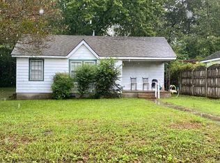 1104 Annapolis Ave, Sheffield, AL 35660