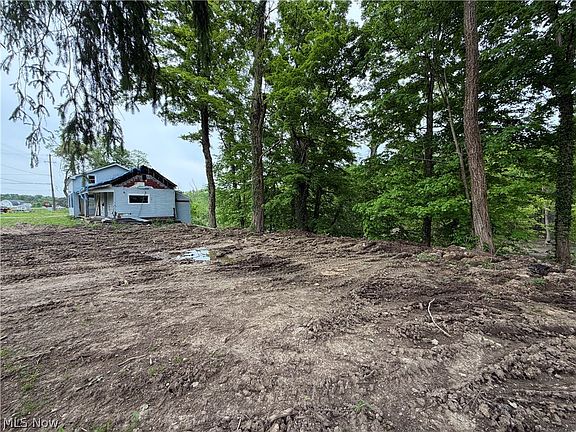 4th image of 9098 Diagonal Rd