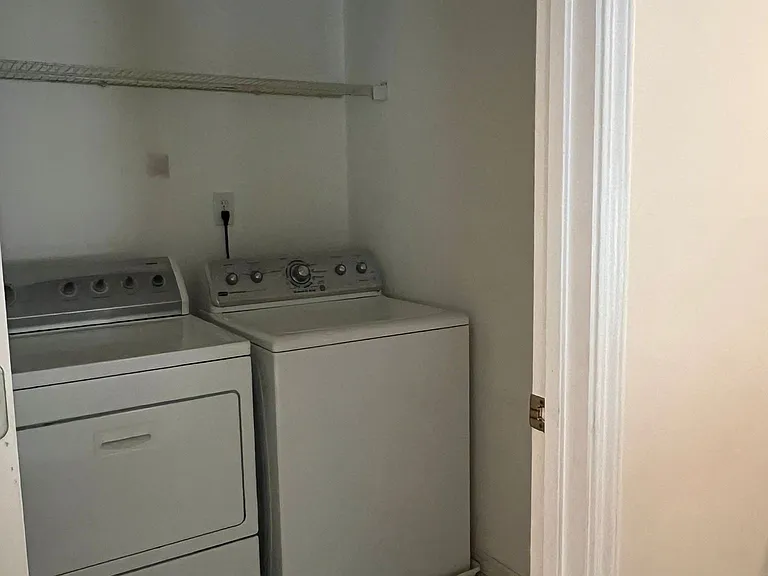 11620 Carriage Park Ln — Photo 4