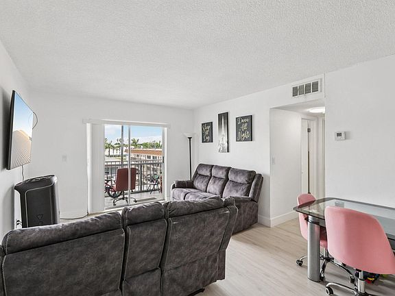 3rd image of 1735 NE 164th Street #F-304