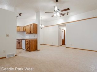1744 35th St S #H, Fargo, ND 58103
