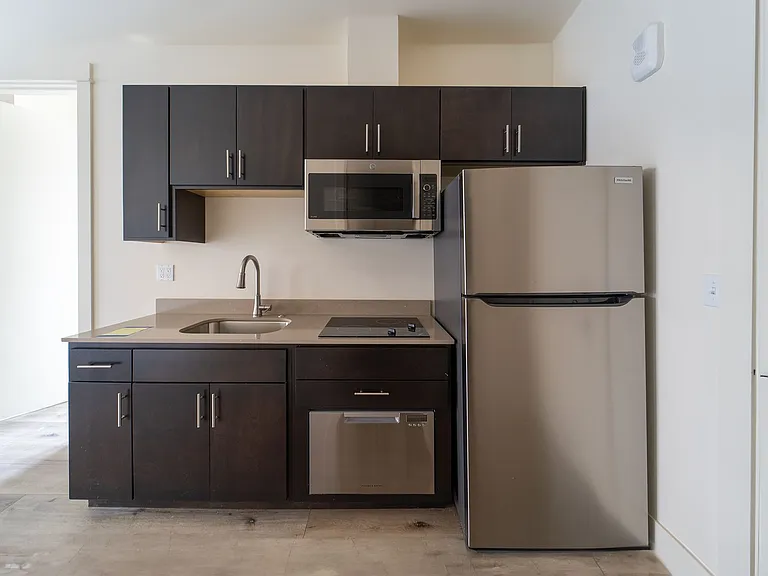 Capitol Hill Apartments — Photo 43