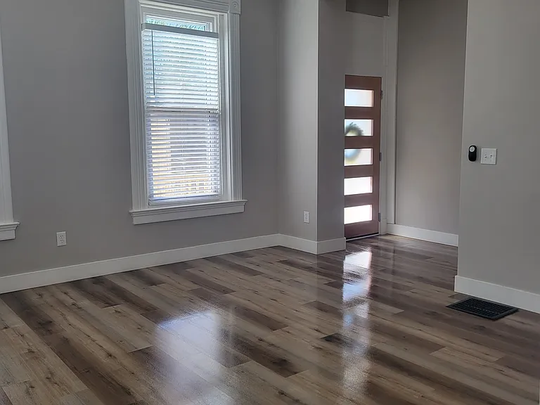 3160 River Rd — Photo 10