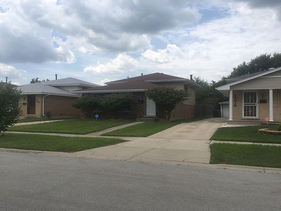 2nd image of 18018 Olympia Dr