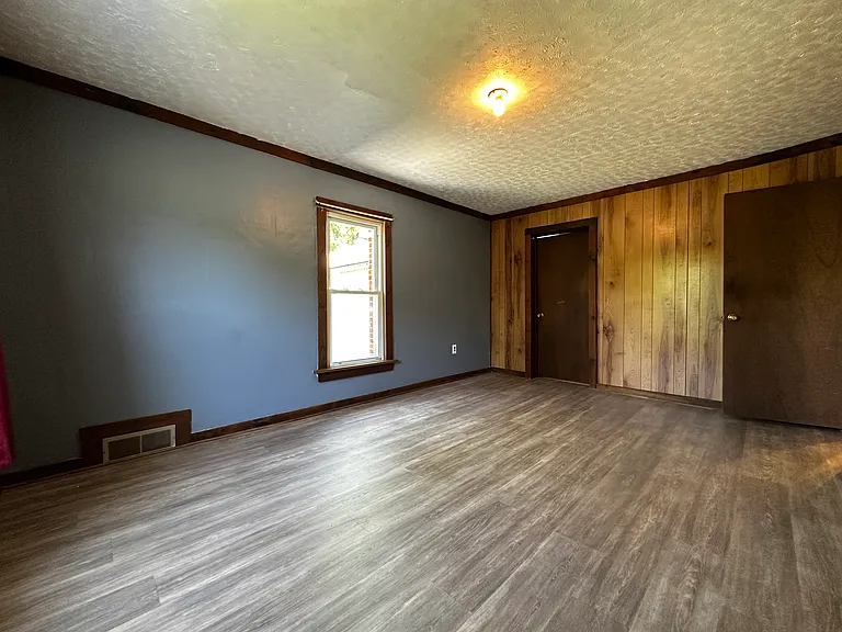 8232 Mercer St #1 — Photo 19