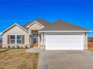 185 Brazos Bnd, Snook, TX 77879