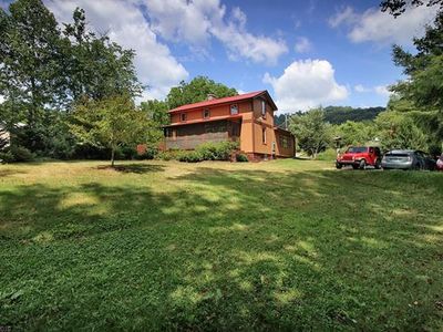 304 Youngs Cove Rd, Candler, NC, 28715