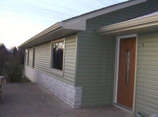 425 Thornapple Rd, New Lebanon, OH 45345