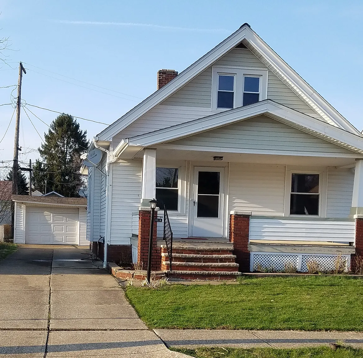 1614 Granby Ave photo 1