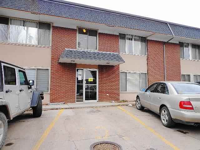 1st image of 1516 E Grand Ave APT 204