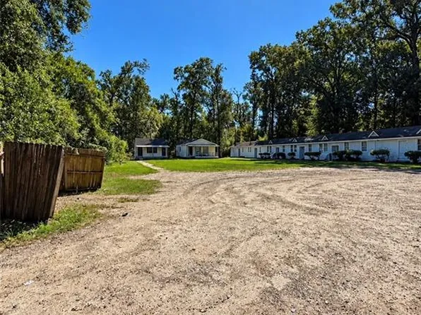 111 Sentell Dr, Hammond, LA 70403